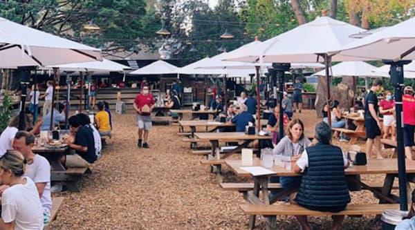 Alpine Inn increases average check size by 45%, processes over $100k per week with Toast Mobile Order & Pay™